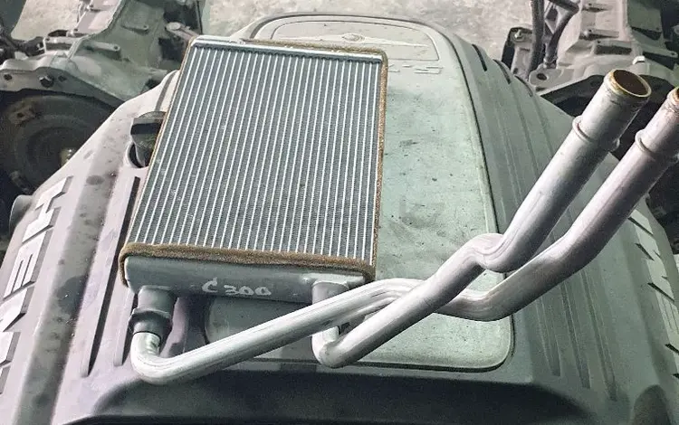 Радиатор печки на крайслер с300 за 30 000 тг. в Алматы