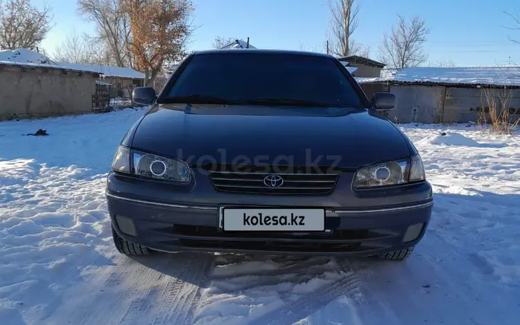 Toyota Camry 1997 годаfor3 000 000 тг. в Сарыозек