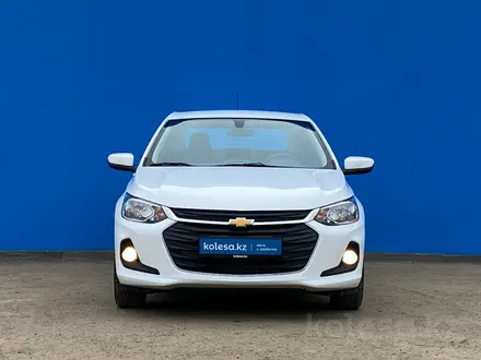 Chevrolet Onix 2023 года за 7 560 000 тг. в Алматы – фото 2