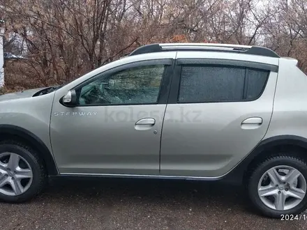 Renault Sandero Stepway 2015 года за 5 500 000 тг. в Караганда – фото 6