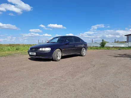 Opel Vectra 1996 года за 1 500 000 тг. в Караганда – фото 5