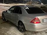 Mercedes-Benz C 200 2001 годаүшін2 850 000 тг. в Жезказган