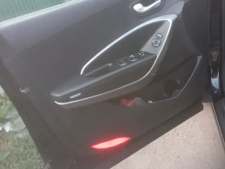 Hyundai Santa Fe 2014 года за 6 700 000 тг. в Караганда – фото 7