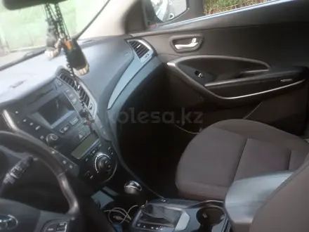 Hyundai Santa Fe 2014 года за 6 700 000 тг. в Караганда – фото 10