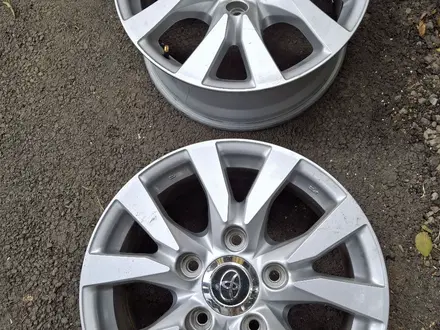Диски от Ланд Крузер 200 Land cruiser 200 оригинал за 200 000 тг. в Алматы – фото 3