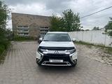 Mitsubishi Outlander 2019 годаүшін13 500 000 тг. в Караганда – фото 3