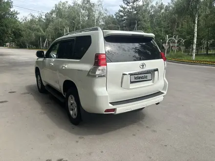 Toyota Land Cruiser Prado 2013 года за 14 300 000 тг. в Алматы – фото 4