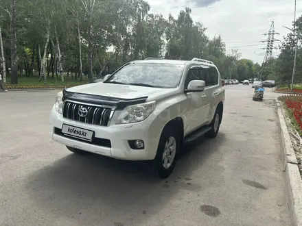 Toyota Land Cruiser Prado 2013 года за 14 300 000 тг. в Алматы – фото 2