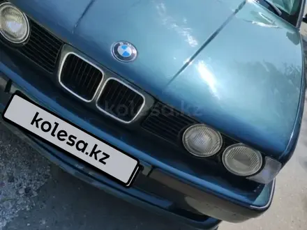BMW 525 1990 года за 900 000 тг. в Талдыкорган – фото 4