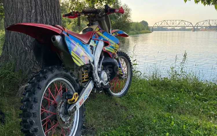 Honda  CR 250R 1998 года за 1 100 000 тг. в Усть-Каменогорск