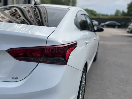 Hyundai Accent 2019 года за 5 800 000 тг. в Алматы – фото 13