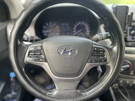 Hyundai Accent 2019 года за 5 800 000 тг. в Алматы – фото 3