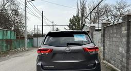 Toyota Highlander 2019 года за 9 400 000 тг. в Алматы – фото 4