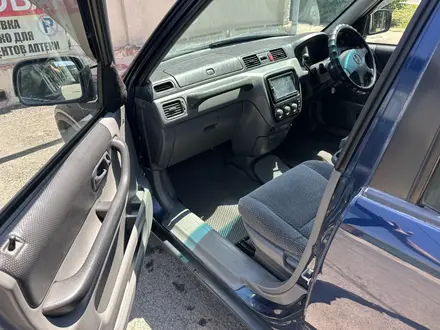 Honda CR-V 1996 года за 2 600 000 тг. в Алматы – фото 15