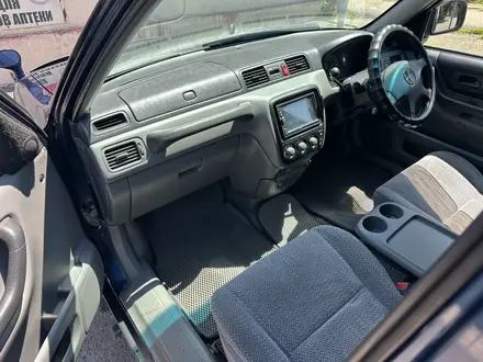 Honda CR-V 1996 года за 2 600 000 тг. в Алматы – фото 16