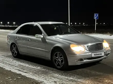 Mercedes-Benz C 240 2001 года за 2 600 000 тг. в Костанай – фото 3