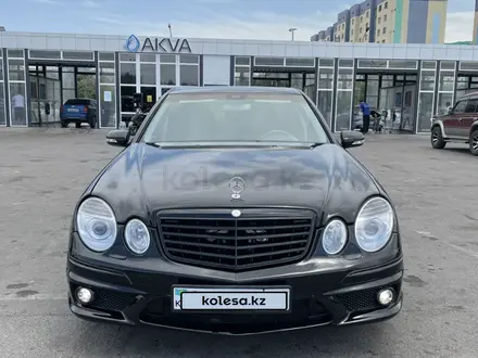 Mercedes-Benz E 320 2003 года за 6 200 000 тг. в Астана – фото 2