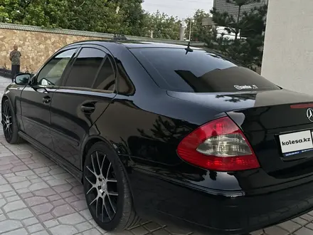 Mercedes-Benz E 320 2003 года за 6 200 000 тг. в Астана – фото 12