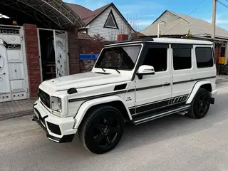 Mercedes-Benz G 500