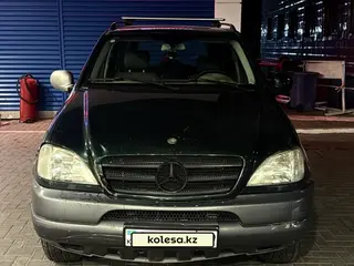 Mercedes-Benz ML 270