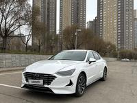 Hyundai Sonata 2023 года за 13 500 000 тг. в Астана