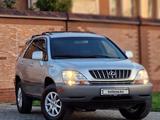 Lexus RX 300 2003 года за 5 700 000 тг. в Шымкент