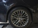Lexus ES 350 2015 года за 9 430 000 тг. в Атырау – фото 4