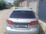 Chevrolet Lacetti 2007 годаfor2 250 000 тг. в Алматы – фото 3