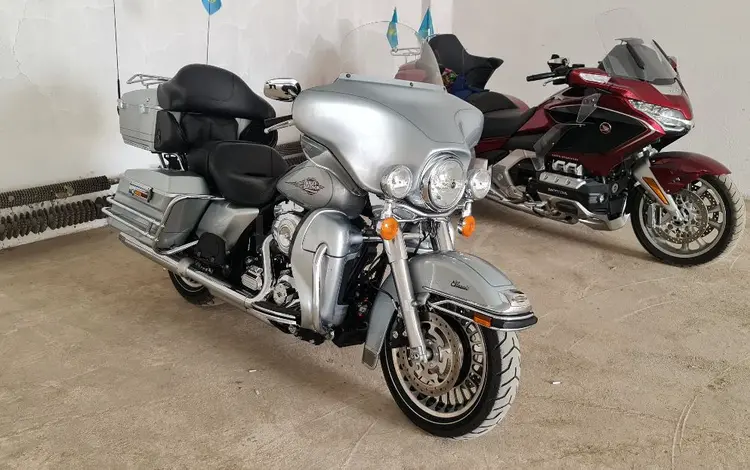 Harley-Davidson 2013 года за 13 500 000 тг. в Алматы