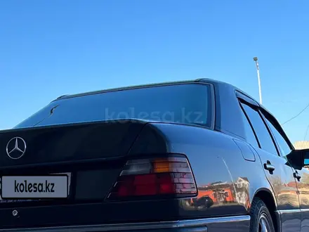 Mercedes-Benz E 280 1993 года за 3 300 000 тг. в Кызылорда – фото 4