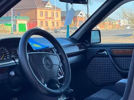 Mercedes-Benz E 280 1993 года за 3 300 000 тг. в Кызылорда – фото 10