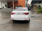 Hyundai Sonata 2017 годаfor4 900 000 тг. в Алматы – фото 4