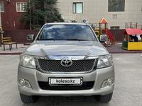 Toyota Hilux 2013 годаfor12 000 000 тг. в Жанаозен