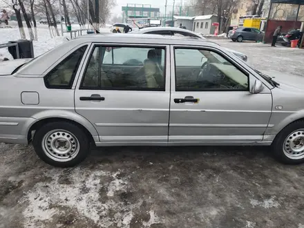 Volkswagen Santana 2004 года за 1 500 000 тг. в Алматы – фото 3