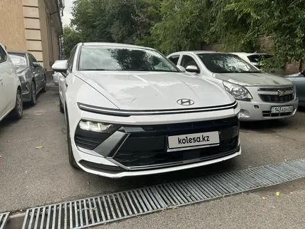 Hyundai Sonata 2023 года за 12 350 000 тг. в Алматы
