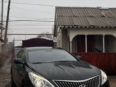 Hyundai Grandeur 2013 года за 9 500 000 тг. в Тараз – фото 4