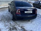 Volkswagen Passat 2002 годаfor3 150 000 тг. в Астана – фото 3