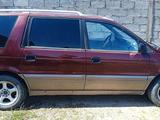 Mitsubishi Space Wagon 1993 года за 1 300 000 тг. в Тараз – фото 2