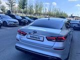 Kia K5 2021 года за 8 500 000 тг. в Шымкент – фото 4