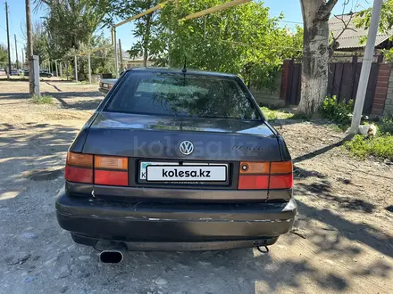 Volkswagen Vento 1992 года за 1 650 000 тг. в Жаркент – фото 2