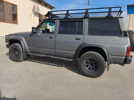 Nissan Patrol 1993 года за 4 700 000 тг. в Шымкент – фото 9
