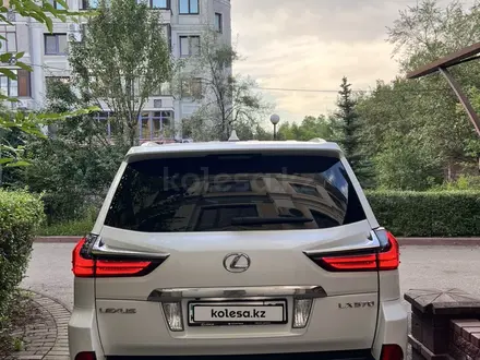 Lexus LX 570 2016 года за 35 500 000 тг. в Алматы – фото 6