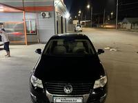 Volkswagen Passat 2007 годаfor3 500 000 тг. в Атырау