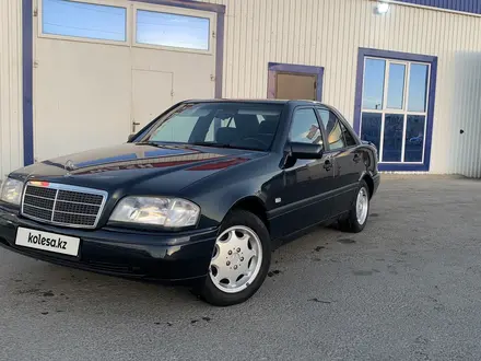 Mercedes-Benz C 220 1996 года за 3 800 000 тг. в Актау