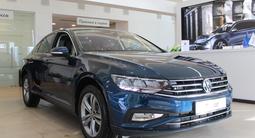 Volkswagen Passat Business 2.0 TSI 2022 года за 16 800 000 тг. в Актобе – фото 3