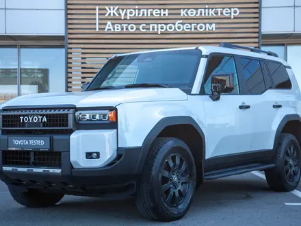 Toyota Land Cruiser Prado Prestige 2024 года за 32 500 000 тг. в Алматы