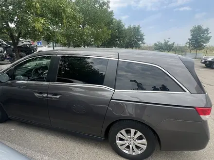 Honda Odyssey 2017 года за 14 000 000 тг. в Актобе – фото 9