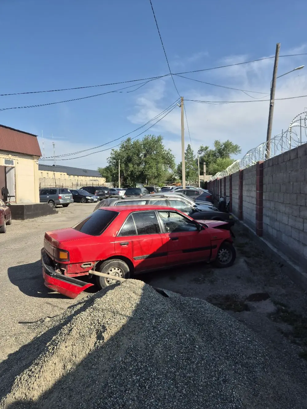 Mazda 323, 1994