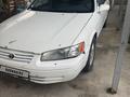 Toyota Camry 1999 года за 2 500 000 тг. в Шымкент – фото 2