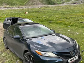 Toyota Camry, 2018